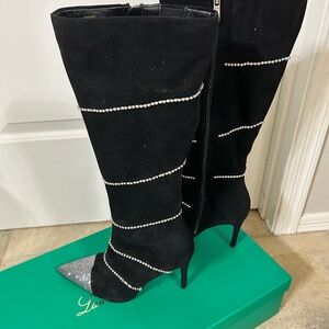 🌟🌟 Lauren Lorraine - Size 7 1/2 Tall Heeled Boot with Rhinestones 🤩